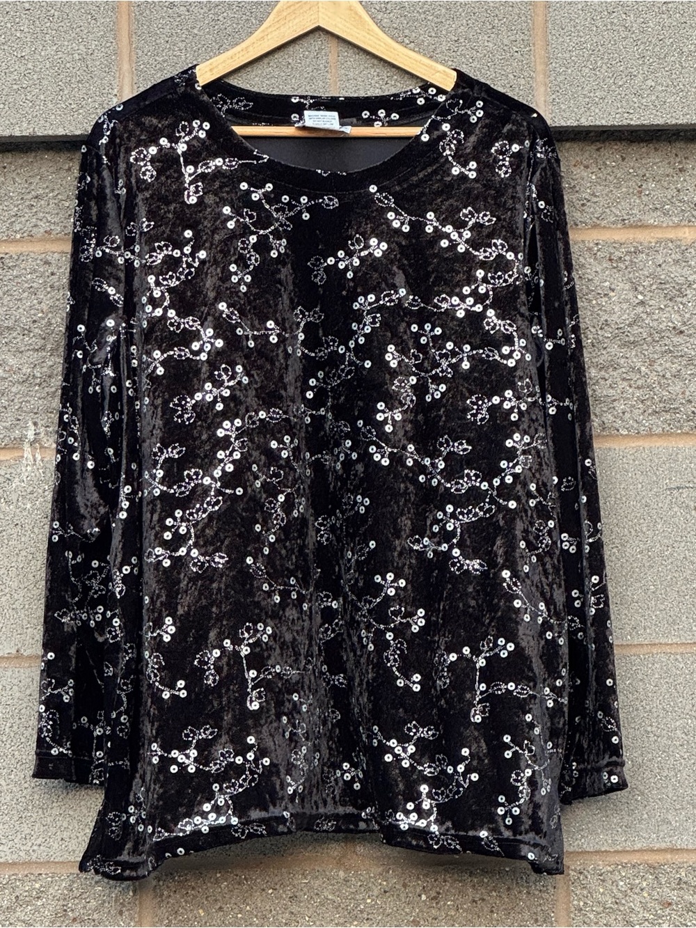 Women’s Vintage Y2K Anthony Richards Black & Silver Velour Top 2X